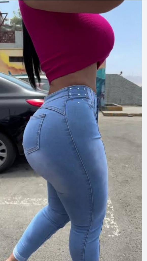 Chica busca chico en Cádiz: 