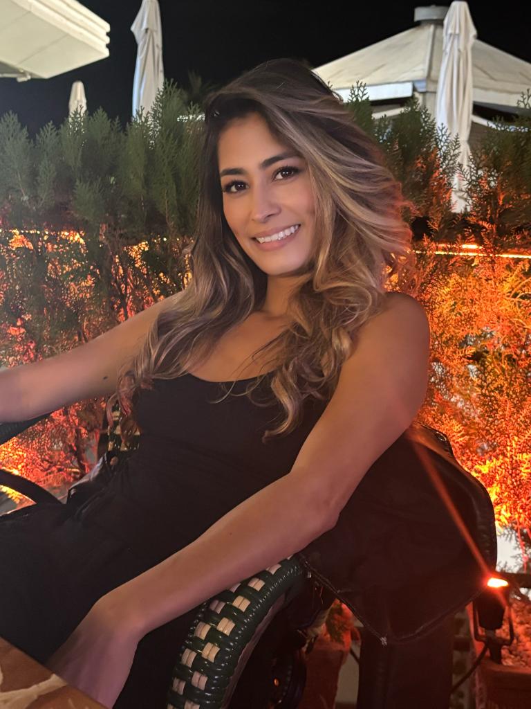 Chica busca chico en Málaga: Chica busca chico
