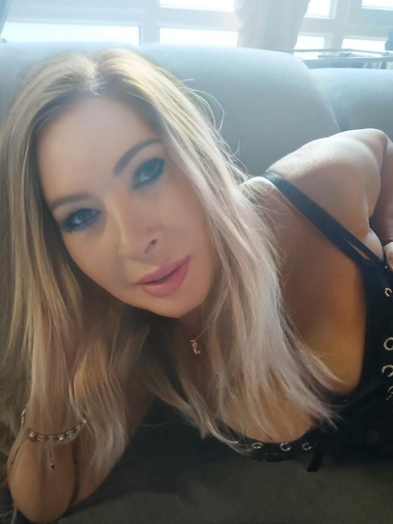 Chica busca chico en Ciudad Real: 