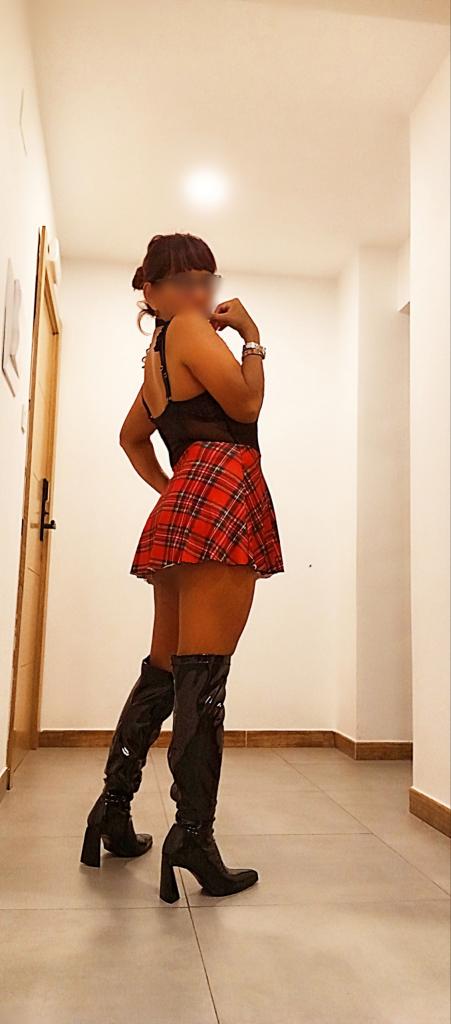 Chica busca chico en Cantabria: 