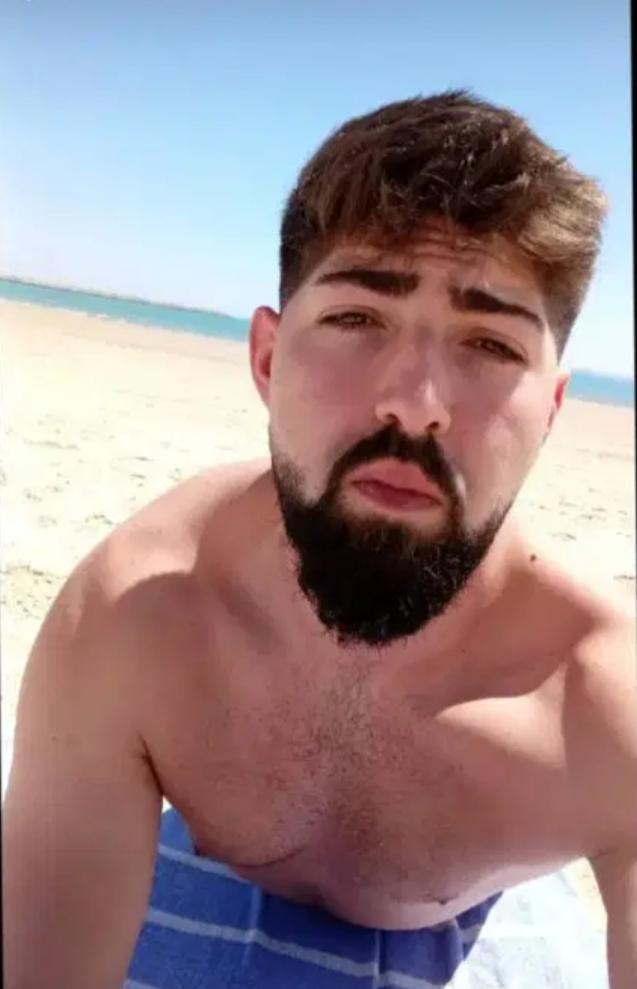 Chico busca chica en Málaga: 