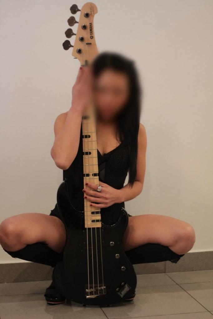 Chica busca chico en Madrid: 