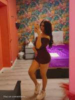 607041243: Chica busca chico en Barcelona