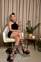 631306290: Chica busca chico en Barcelona