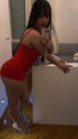 617057161: Chica busca chico en Barcelona
