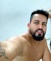 613254704: Chico busca chica en Granada