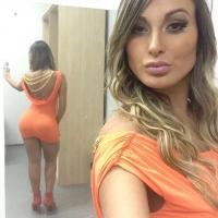 641426799: Chica busca chico en Madrid