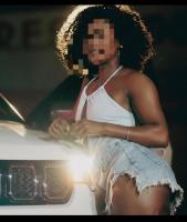 603221025: Chica busca chico en La Coruña