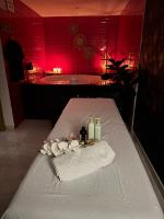 623738747: Chica busca chico en Valencia