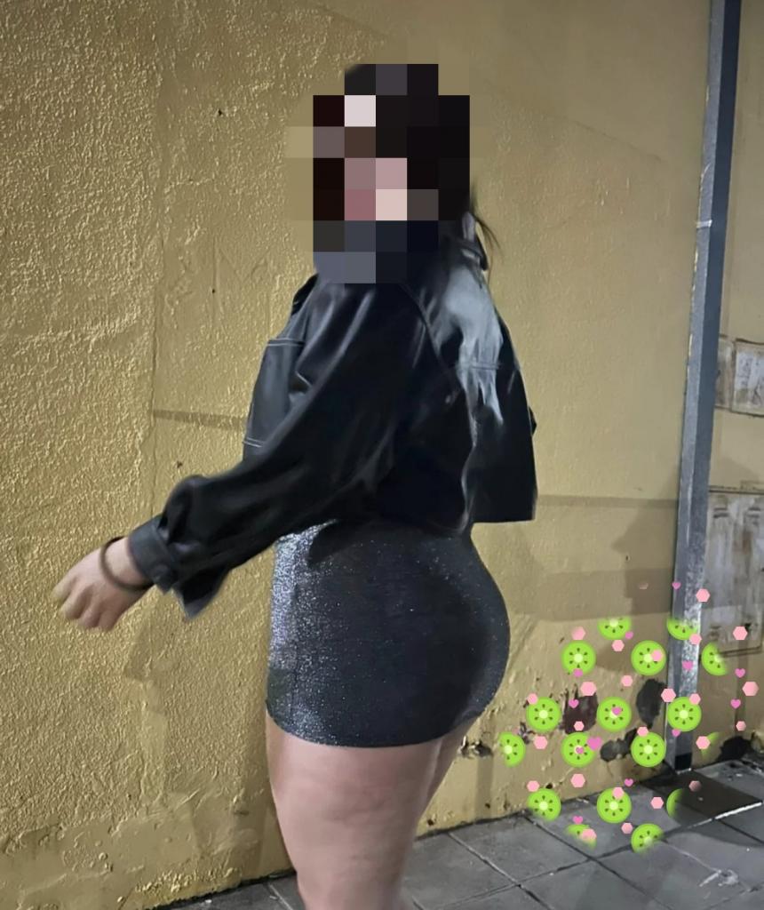 Chica busca chico en Barcelona: 