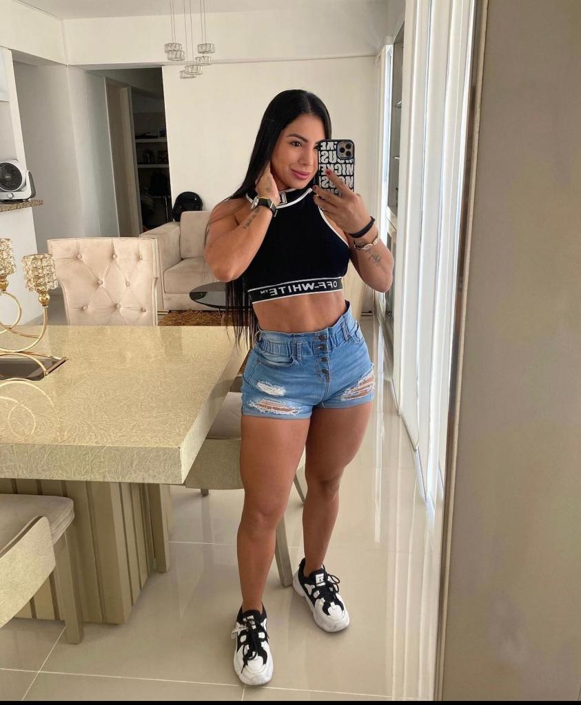 Chica busca chico en Huesca: 