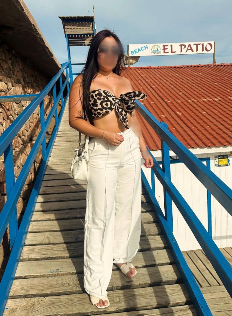 Chica busca chico en Granada: 