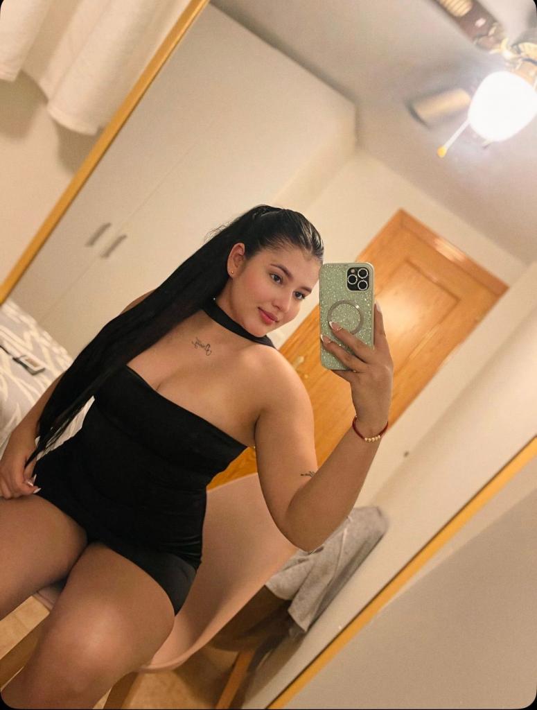 Chica busca chico en Murcia: Chica busca chico