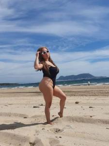 Chica busca chico en Granada: 