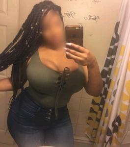 Chica busca chico en Sevilla: 