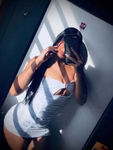Chica busca chico en Cáceres: 