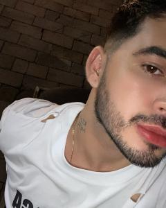 Chica busca chico en Barcelona: 