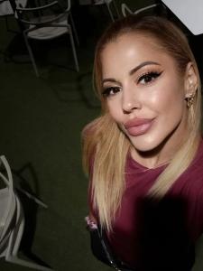 607058613: Chica busca chico en Cádiz