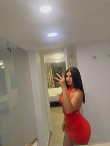 Chica busca chico en Granada: 