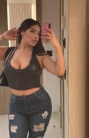 613450897: Chica busca chico en Barcelona