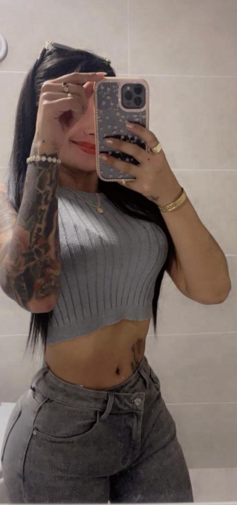 613580037: Chica busca chico en Alicante