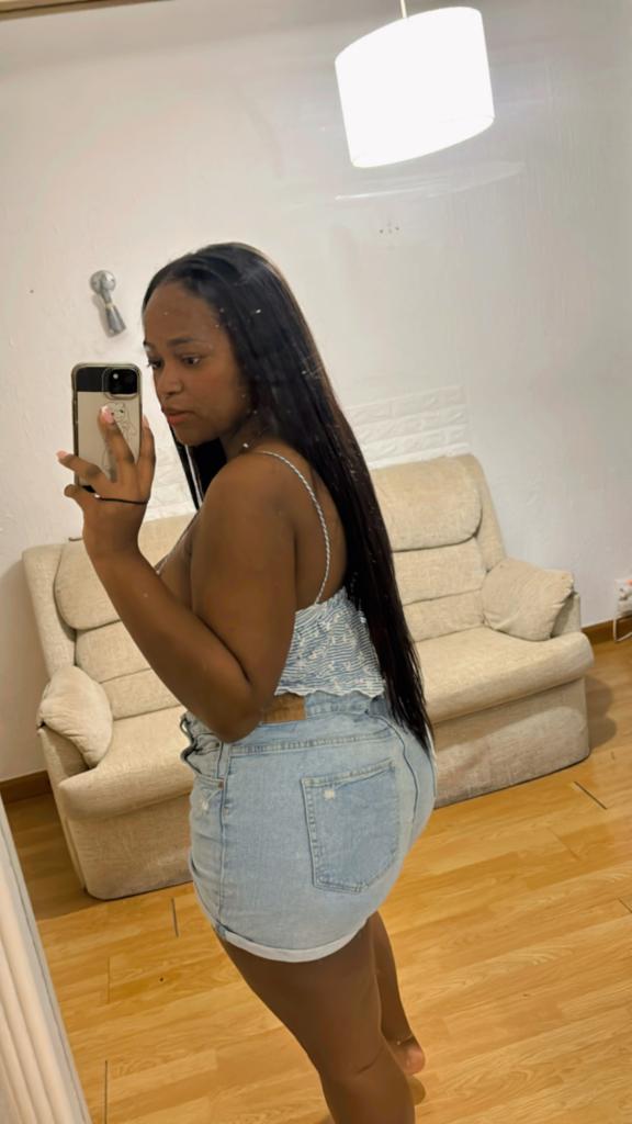 Chica busca chico en Mallorca: 