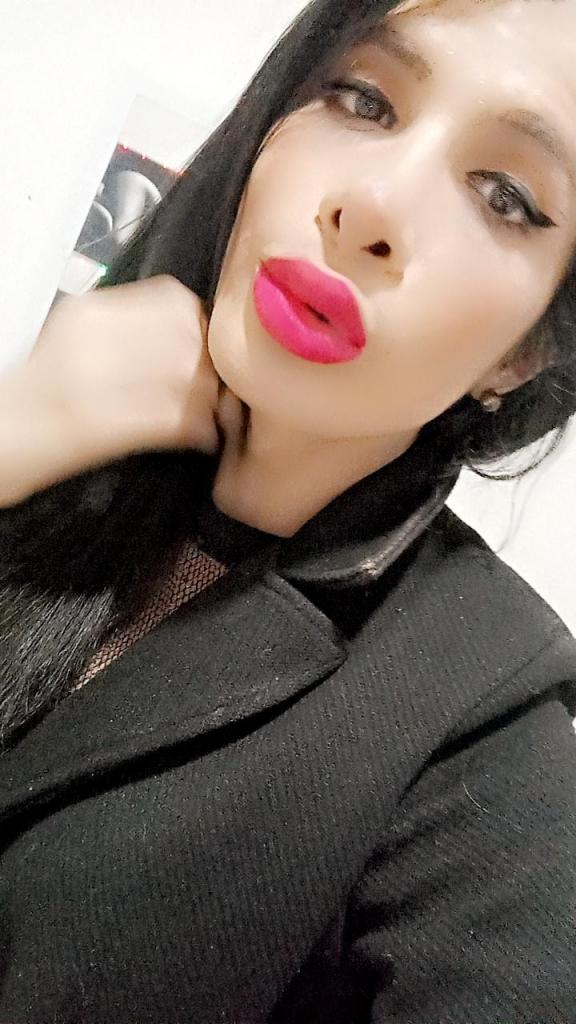 663068191: Transexual en Madrid