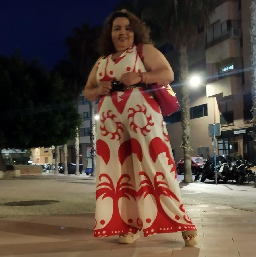 632189990: Chica busca chico en Alicante