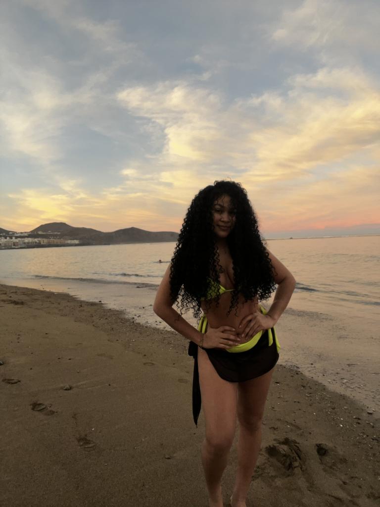 643491834: Chica busca chico en Las Palmas