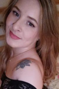 614949045: Chica busca chico en Murcia