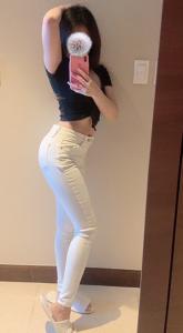 688432150: Chica busca chico en Madrid