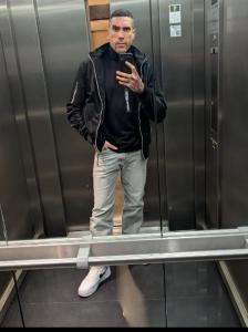 603236110: Chico busca chica en Málaga