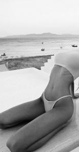 646989513: Chica busca chico en Tenerife