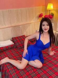 611300688: Chica busca chico en Barcelona