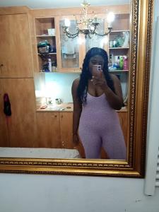 634046103: Chica busca chico en Huesca