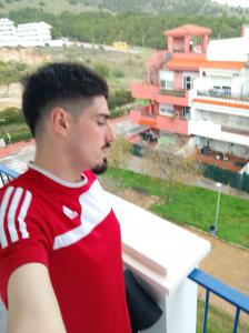 645543915: Chico busca chica en Sevilla