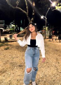 722393736: Chica busca chico en Murcia