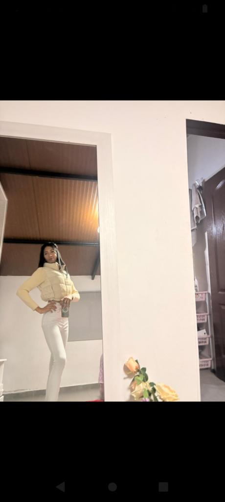 Chica busca chico en Tenerife: 