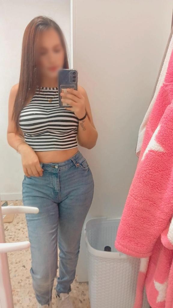 631849894: Chica busca chico en Pontevedra