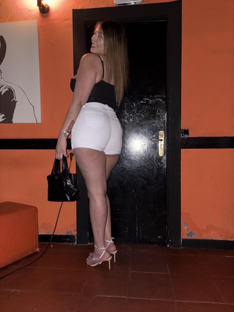 653493597: Chica busca chico en Asturias