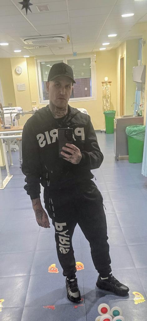 Chico busca chica en Barcelona: 