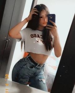 Chica busca chico en Barcelona: 