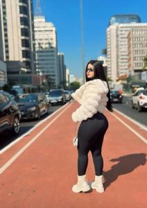 614070258: Chica busca chico en Zaragoza