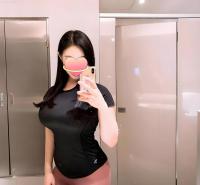 633725791: Chica busca chico en Barcelona