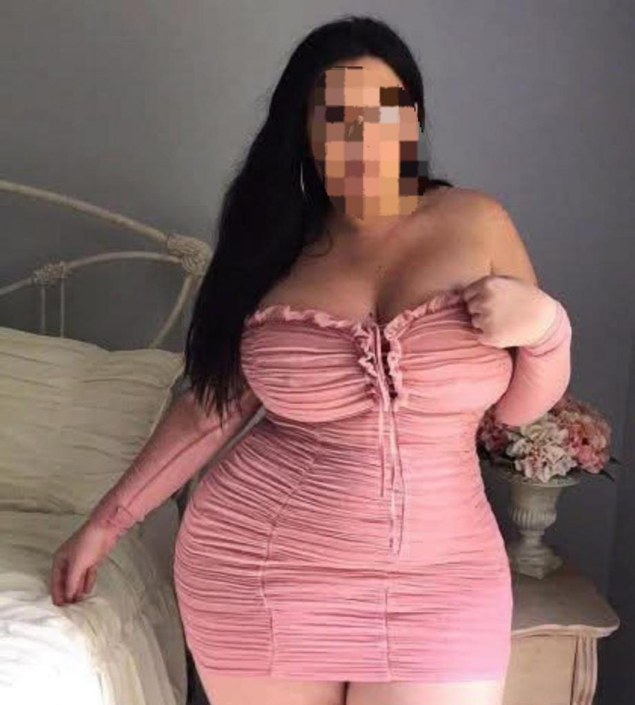 Chica busca chico en Huelva: 