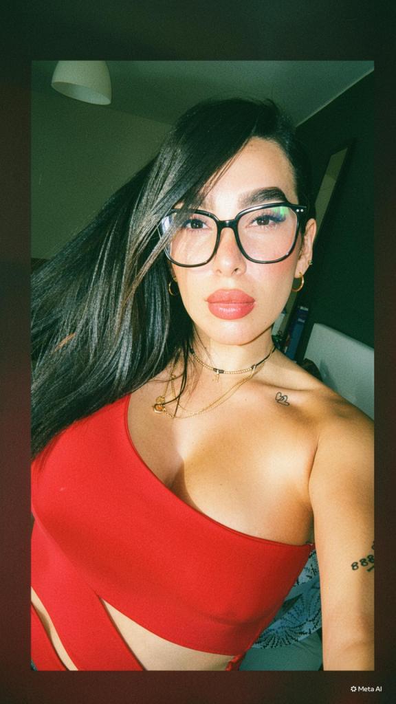 613758764: Chica busca chico en Valencia