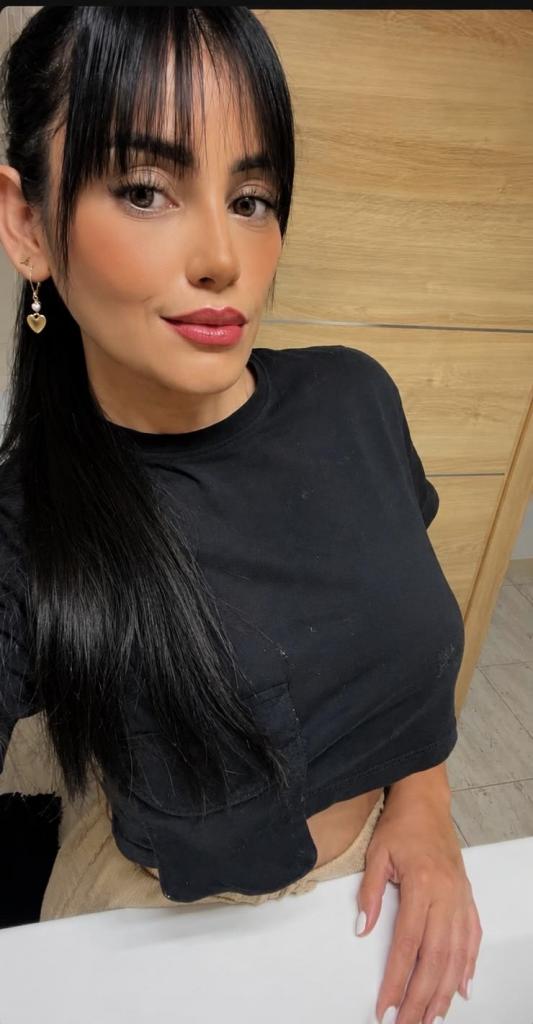 Chica busca chico en Tenerife: 