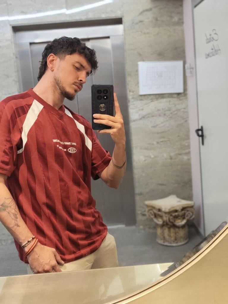 688480095: Chico busca chica en Granada