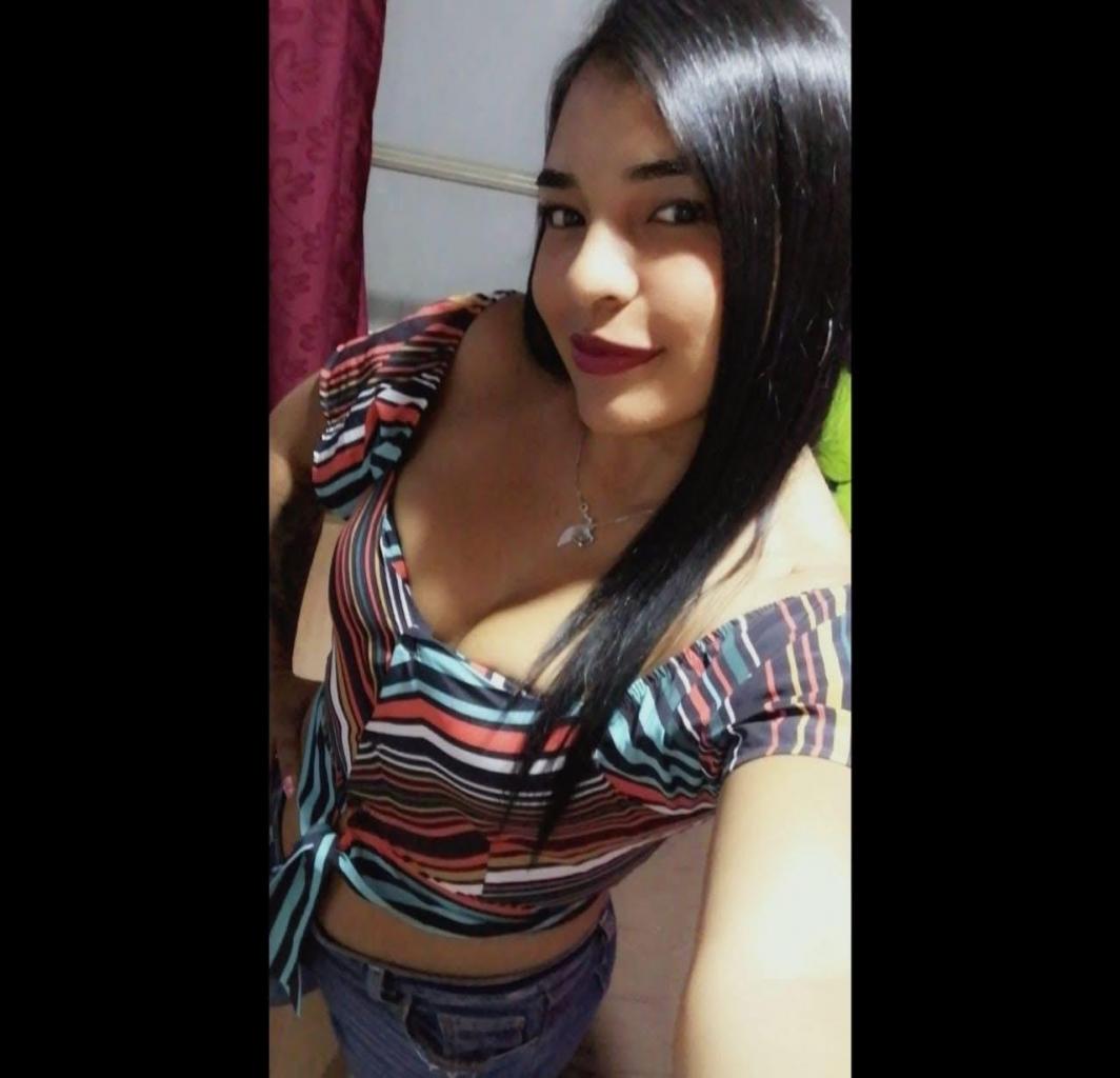 Chica busca chico en Almería: 