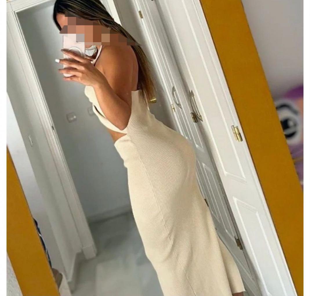 Chica busca chico en Málaga: Chica busca chico